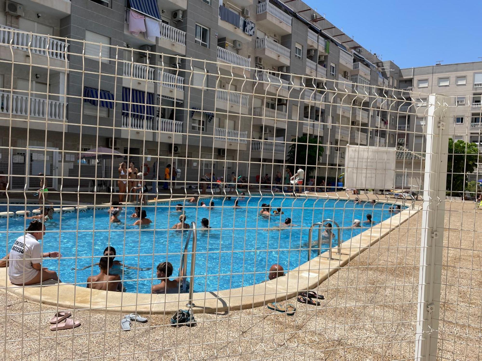 Luxury Beach Apartment トレビエハ エクステリア 写真
