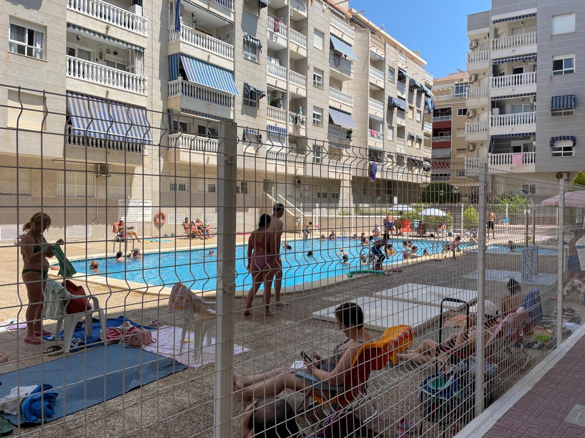 Luxury Beach Apartment トレビエハ エクステリア 写真
